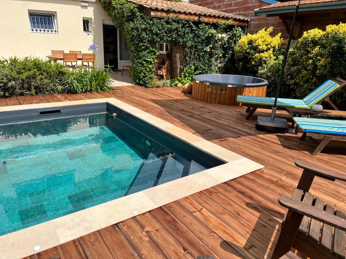 פסאק Les Suites D'Alienor, Suite Jasmin מראה חיצוני תמונה